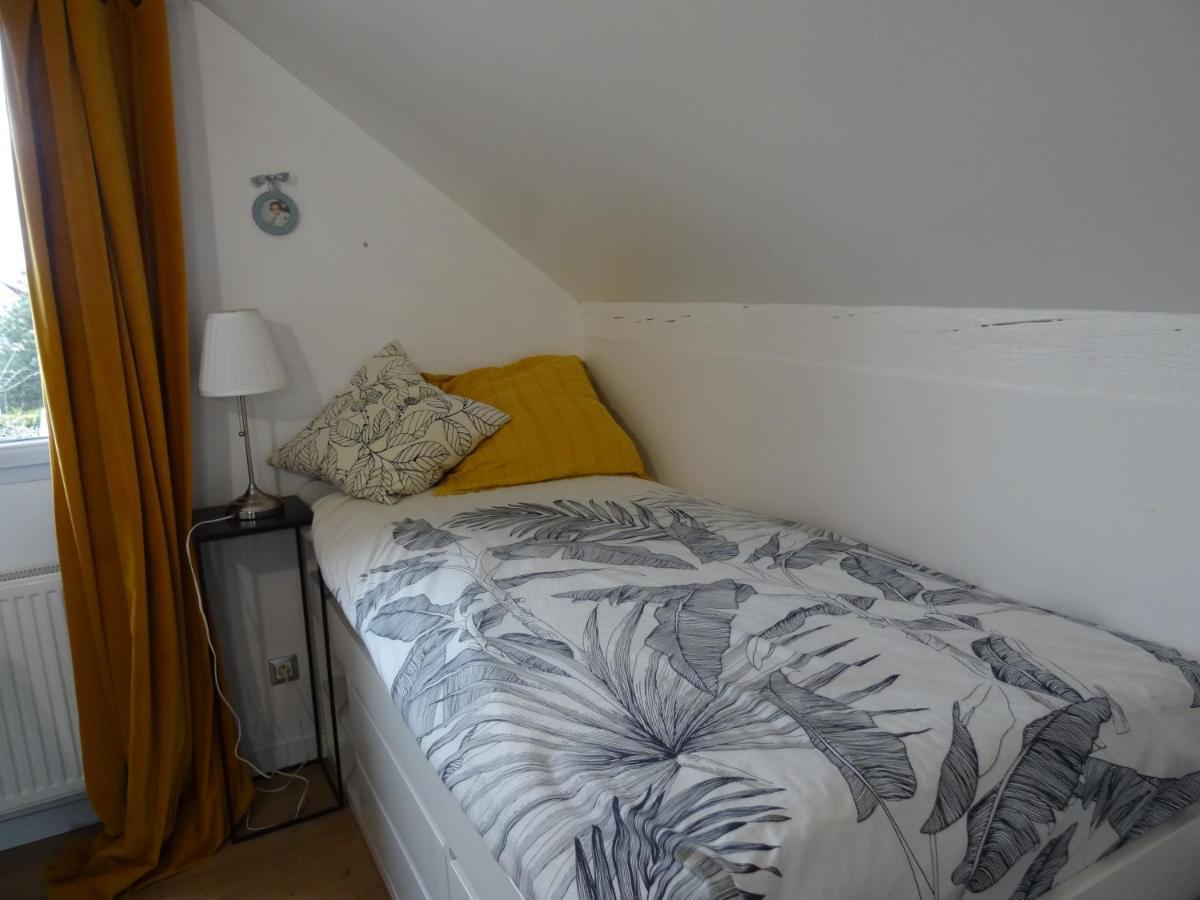 Maison D'Hotes Les Roses Tremieres 샤클레 외부 사진